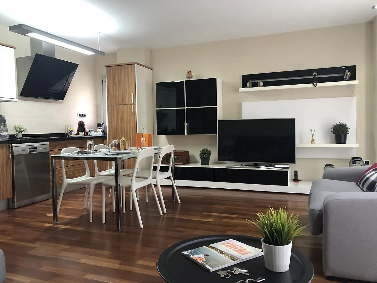 Perseus Vivienda Unifamiliar Con Terraza Y Jardin - Wifi - 3 Habitaciones - 2 Banos Las Palmas de Gran Canaria Spain